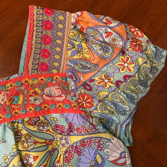 Johnny Was Multicolored Silk Floral Top - Picture 4 of 6